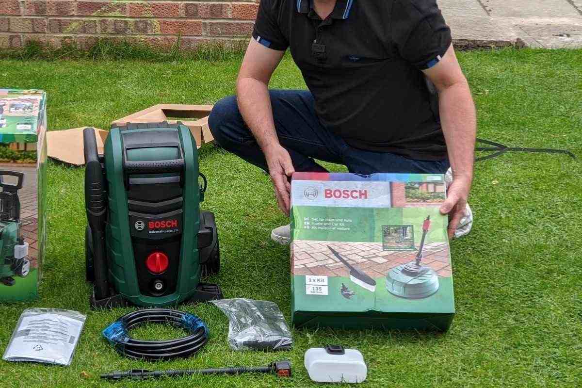 Bosch Universal Aquatak 135 Pressure Washer:User’s Review