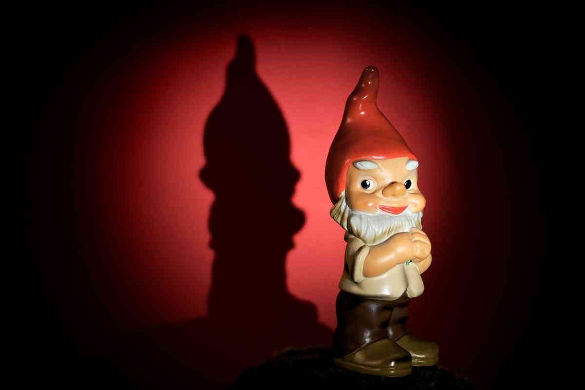 12 Scary Garden Gnomes