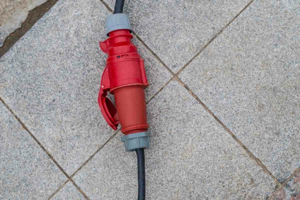 Extension Cord On A Hot Tub explained