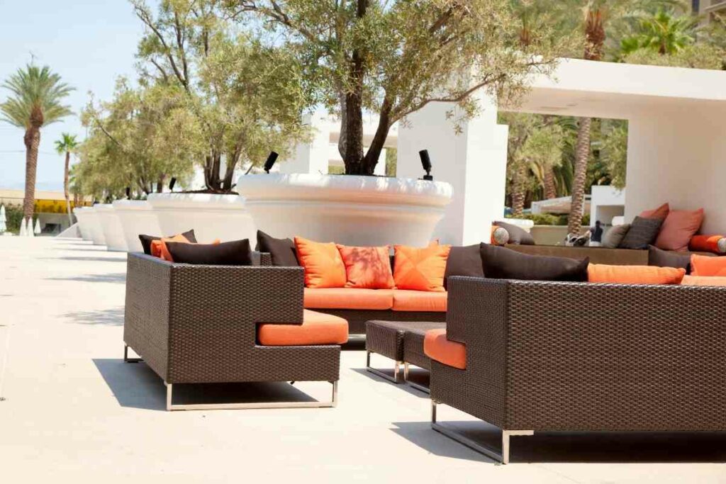 10 Affordable L-Shaped Furniture Covers buyers guide