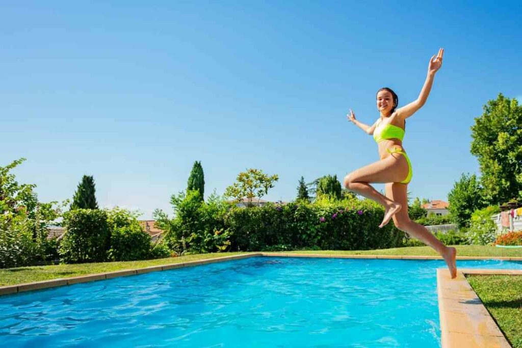 Grass around pool advantages