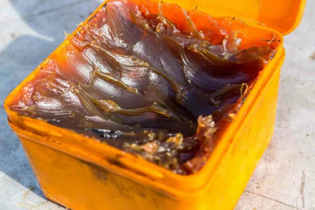 Types lubricant grease for wheels